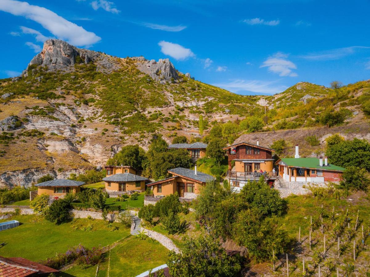 Eco Village Under The Cliffs Ilindentsi Dış mekan fotoğraf