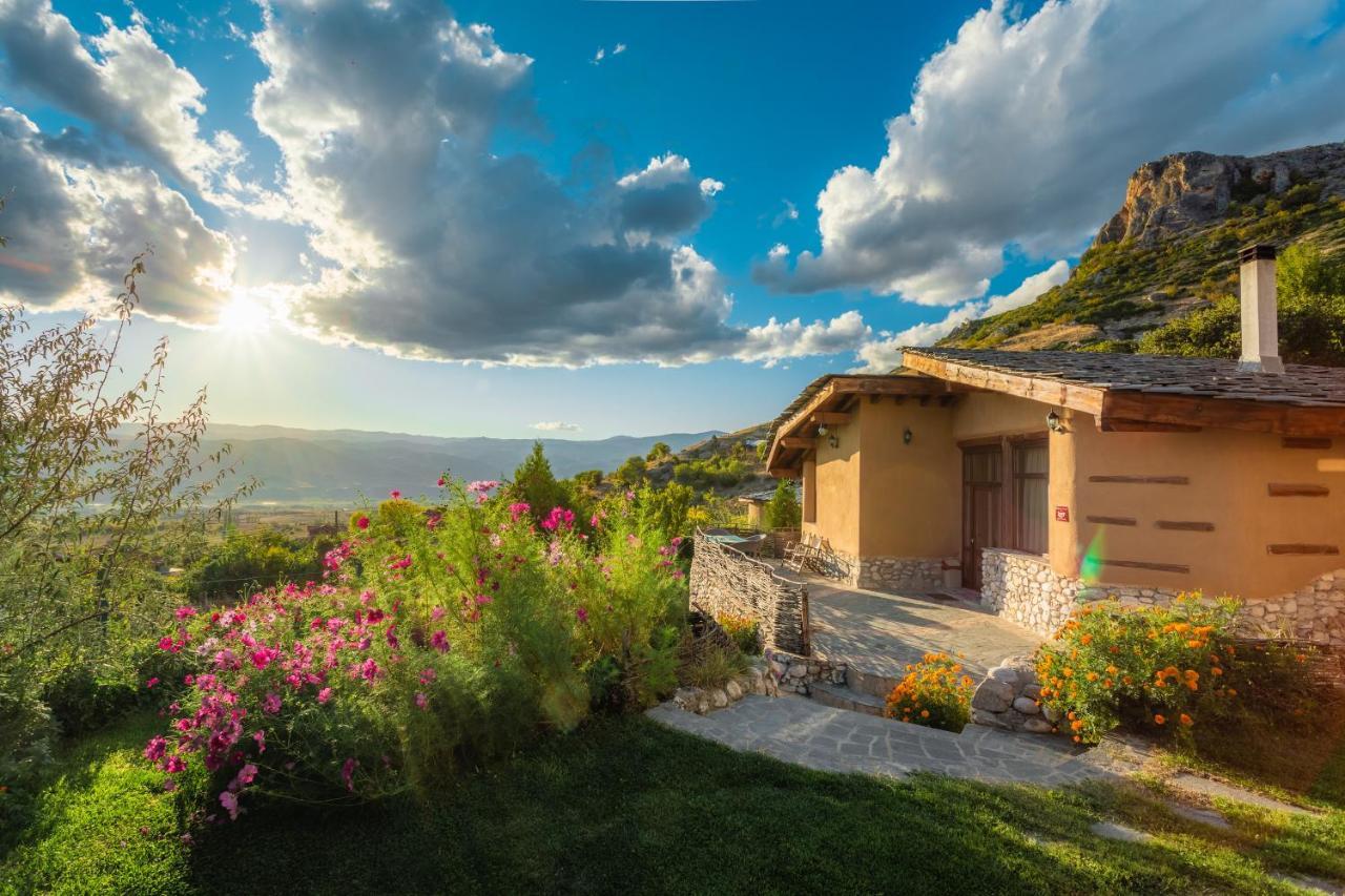 Eco Village Under The Cliffs Ilindentsi Dış mekan fotoğraf