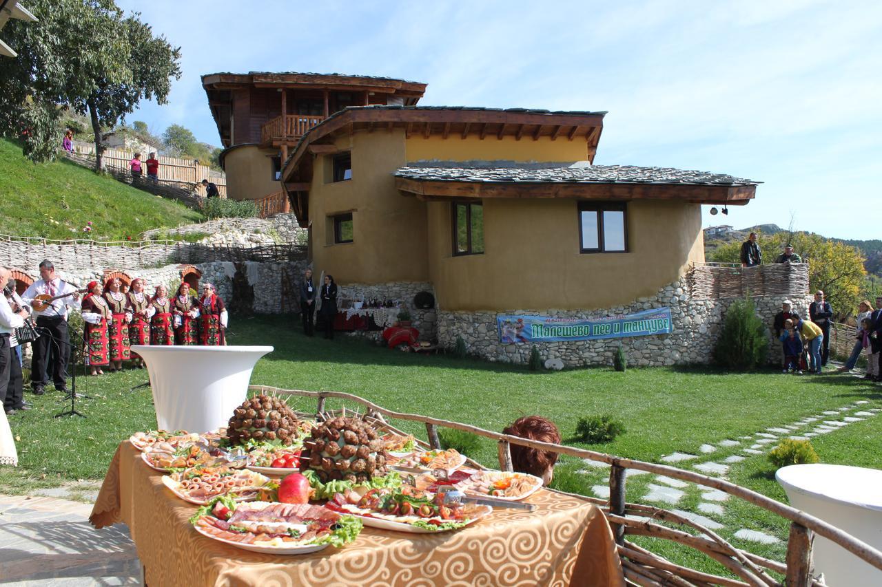 Eco Village Under The Cliffs Ilindentsi Dış mekan fotoğraf