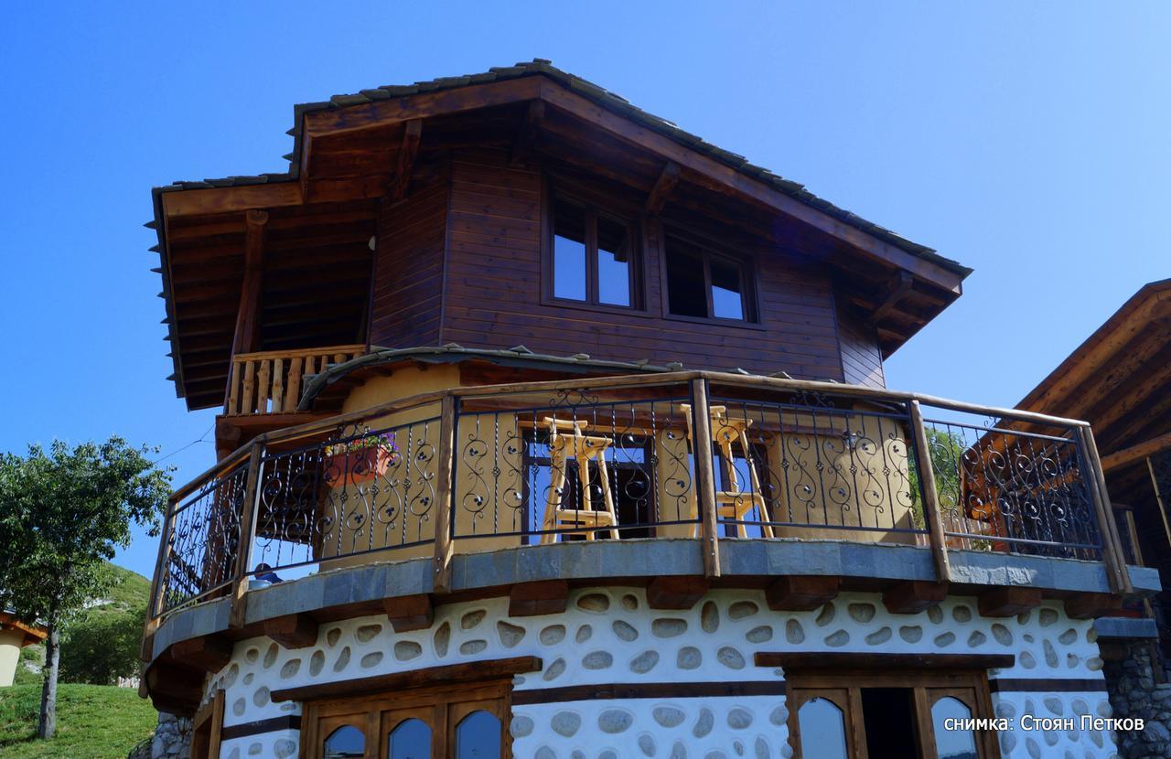 Eco Village Under The Cliffs Ilindentsi Dış mekan fotoğraf