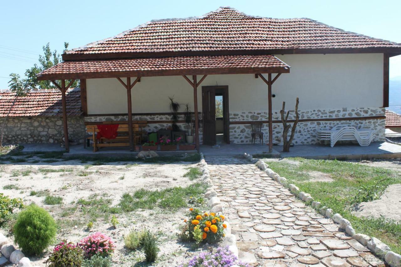 Eco Village Under The Cliffs Ilindentsi Dış mekan fotoğraf